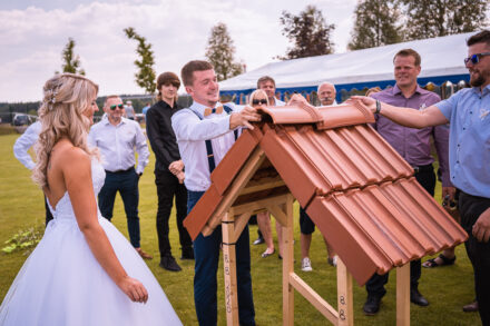 Svatební příběh Denči a Jardy v Rakové - Svatební fotograf Radek Vandra